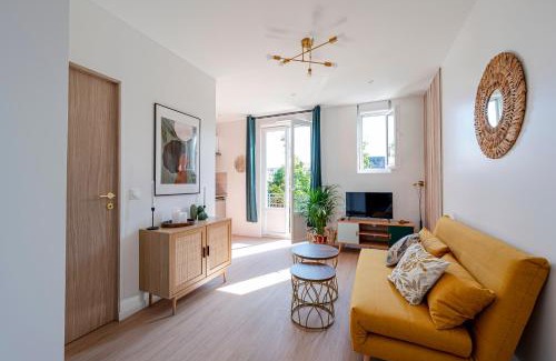 Chatellerault Apartment | Les Maisons Acajou - Châtellerault