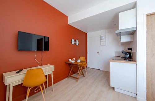 Valenciennes Apartment | Les Maisons Acajou - Valenciennes