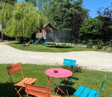 Mareuil-sur-Cher Bed & Breakfast | Les Mariniers Chambres d'Hôtes à la campagne avec aire de jeux - Spa nordique en option