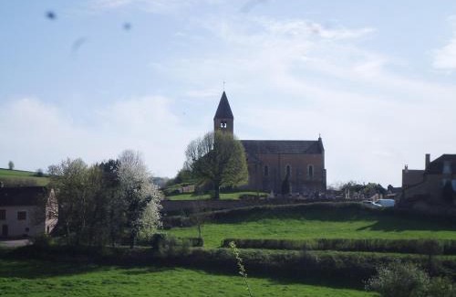 La Chapelle-sous-Brancion Bed & Breakfast | Les Marronniers