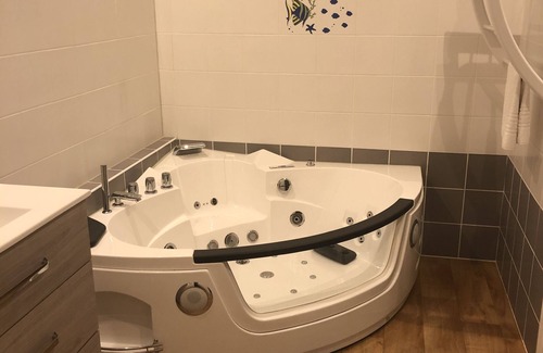 Arc-sur-Tille Hotel | Les Marronniers d'Arc