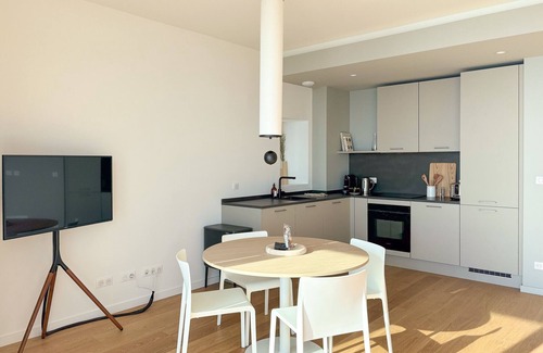 Trebeurden Apartment | LES MELOINES - T3 · Luxurious 2 Bedroom Seaside Ap