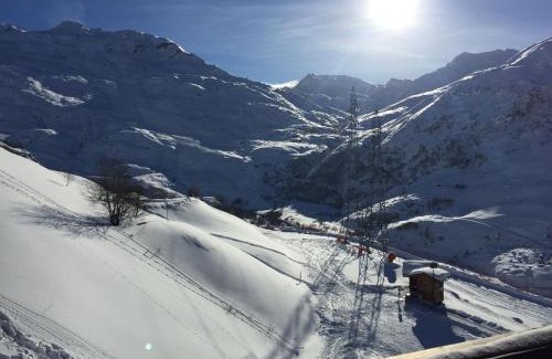 Les Bruyeres Apartment | Les Menuires - Joli 3 pièces, 6 pers, pied des pistes, parking gratuit - FR-1-178-166