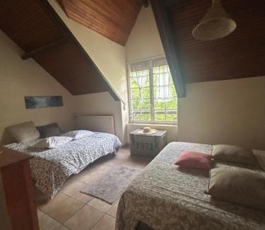 Chaumont-sur-Tharonne Bed & Breakfast | Les Mesangeres