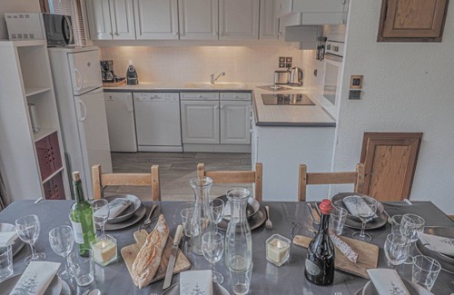 Vallandry Apartment | Les Michailles 510 is a light, centrally located apartment for 8 (+2) people