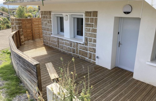 Le Bourget-du-Lac Apartment | Les Mirandelles - Vue/accès lac