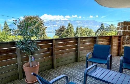 Le Bourget-du-Lac Apartment | Les Mirandelles - vue/accès lac
