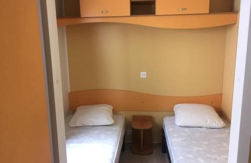 Montreal Other | Les mobil-homes du Moulinage