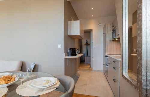Honfleur Apartment | Les Mouailleries on the ground floor 2 bedrooms 2 bathrooms