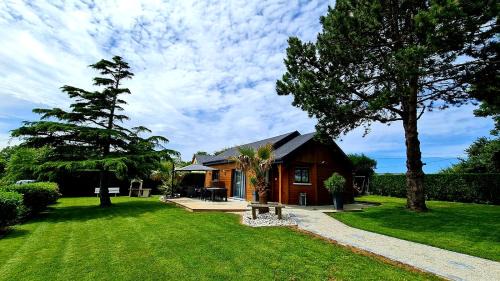 Surrain Ski Chalet | Les Mystères D'Omaha Beach