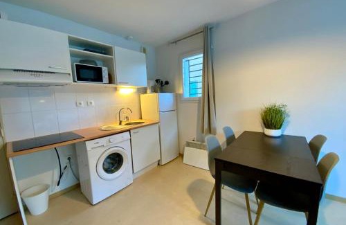 Avene House | Les Naïades G37- 2 bedrooms for 5 people !
