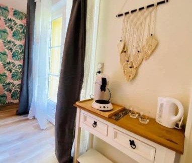 Favieres Bed & Breakfast | Les nids de la Baie