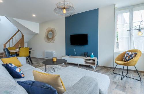 Cour-Cheverny House | Les Oberlins 2 Appartements, Cour, BBQ & Parking