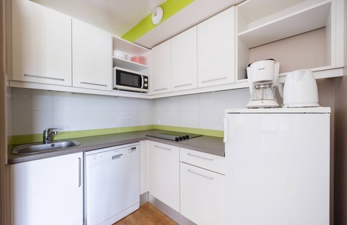 Courseulles-sur-Mer Apartment | Les Ondines - Two Bedroom Apartment, Sleeps 4