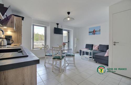 Sene House | Les orchidees