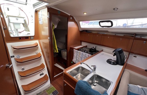 Saint-Gilles-Croix-de-Vie Boat Rental | Les Pieds Dans L'eau
