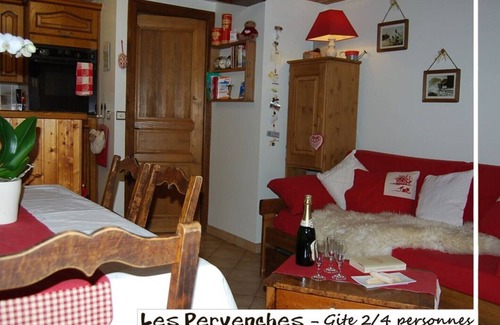 Les Villards-sur-Thones Apartment | Les Pervenches, Gite Les Pervenches 2/4 people