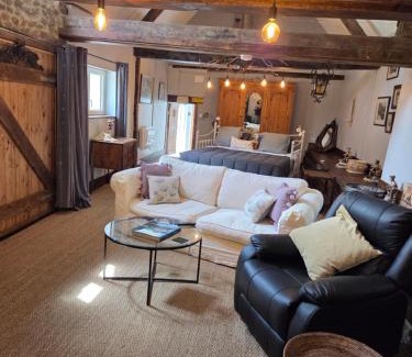 Buais-les-Monts House | Les Petits Champs