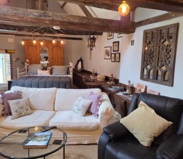 Buais-les-Monts House | Les Petits Champs