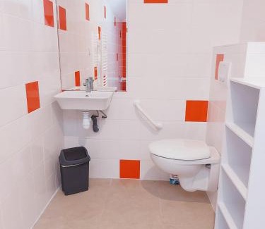 Saint-Aubin-du-Desert House | Les Petits Blés d'Or, gîte 2 personnes