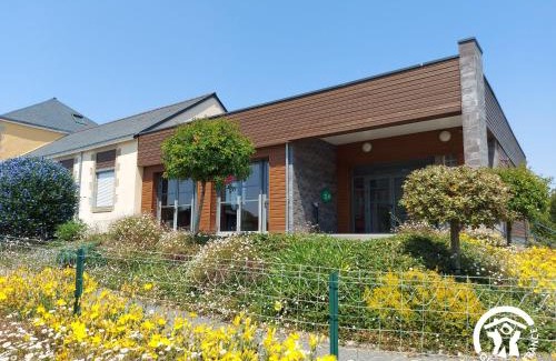 Saint-Aubin-du-Desert House | Les Petits Blés d'Or, gîte 2 personnes
