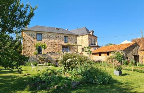 Figeac House | Les Peyronnies