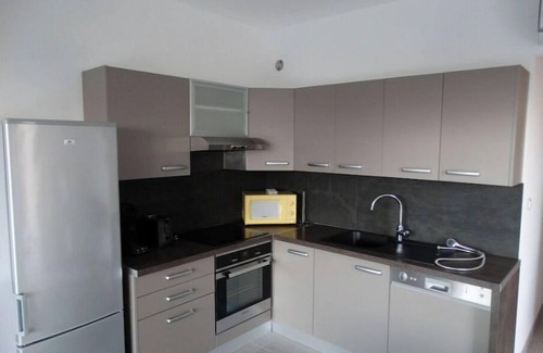 Belvedere-Campomoro Villa | Les pieds dans l'eau: air-conditioned, fully-equipped apartment in Golf de Campomoro