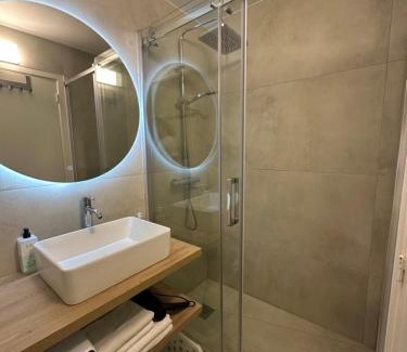 Carnon-Plage Apartment | Les pieds dans l'eau - Carnon plage