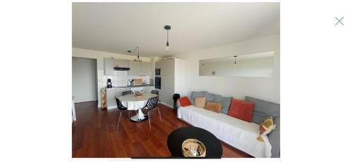 Trebeurden Apartment | Les Pieds Dans l'Eau