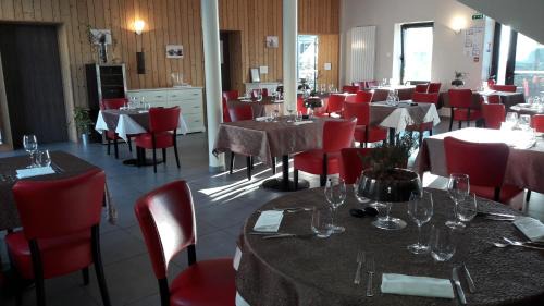 Rozier-en-Donzy Bed & Breakfast | Les Pierres Folles