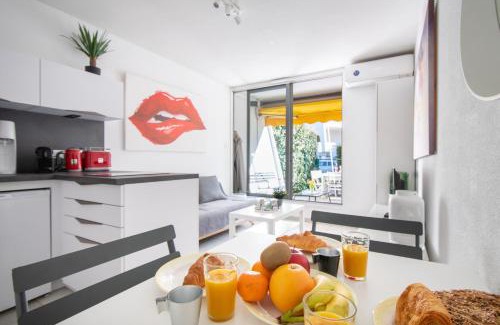 La Petite Motte Apartment | Les pins d'azur