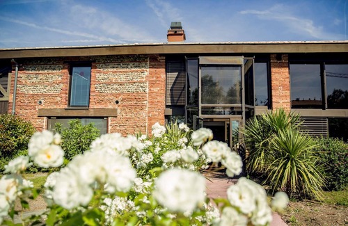 Tournefeuille House | Les Pins Galants