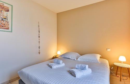 Challans House | Les Pinsons - Jardin - Parking - Wifi