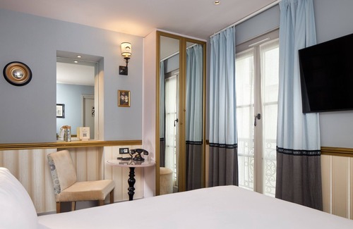 Quartier de Rochechouart Hotel | Les Plumes Hôtel Paris
