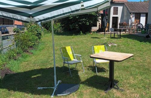 Petit-Couronne Bed & Breakfast | Les Pommerets