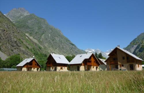 La Chapelle-en-Valgodemard Apartment | Les Prés-Ronds