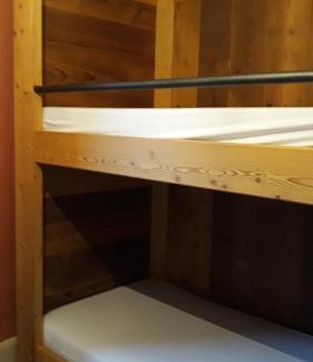 Nans-sous-Sainte-Anne Hotel | LES REPAIRES