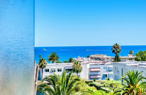 Plaine de la Brague Apartment | LES RIVES D AZUR AC PARKING AND POOL