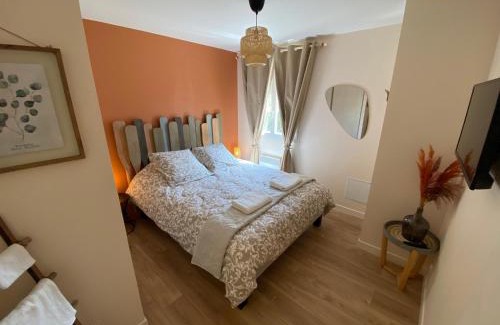 Chateauroux Apartment | Les rives de l’Indre. Parking gratuit. Lit 160CM