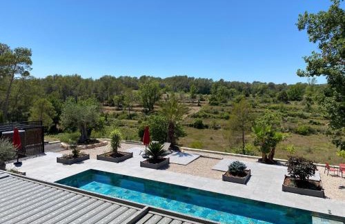 Saint-Paul-en-Foret Bed & Breakfast | LES ROCHES DE BAUDISSET