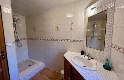Vallieres-les-Grandes House | Les Romarins