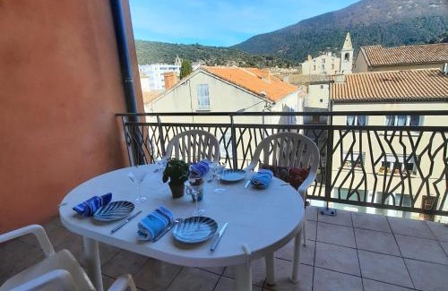 Nyons Apartment | Les Romarins, appartement impeccable et son parking privé