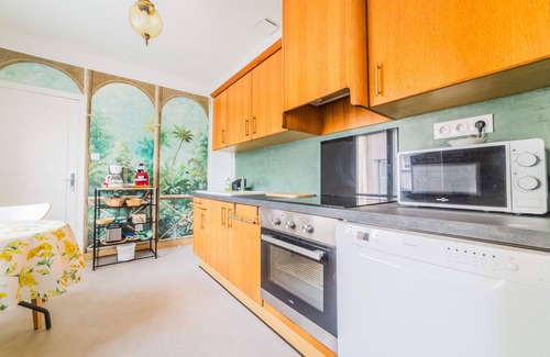 Brive-la-Gaillarde House | Les Rosiers - Maison JACUZZI