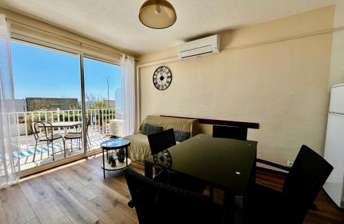 Palavas-les-Flots Apartment | Les Sables de Palavas - T2 à 50m de la plage - clim, wifi