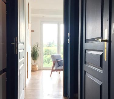 Saint-Lo Apartment | Les sapins verts -inspiration deluxe