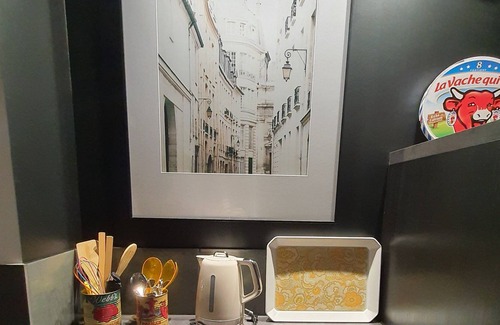 Chalonnes-sur-Loire Apartment | Les Seventies sur les Bords de Loire! Pour un Séjour à Deux, Seul ou en Famille!