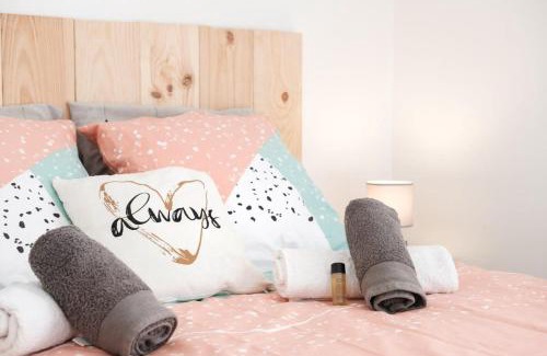 Carnot Apartment | Les Sorbiers - CENTRE VILLE - Spacieux & Climatisation