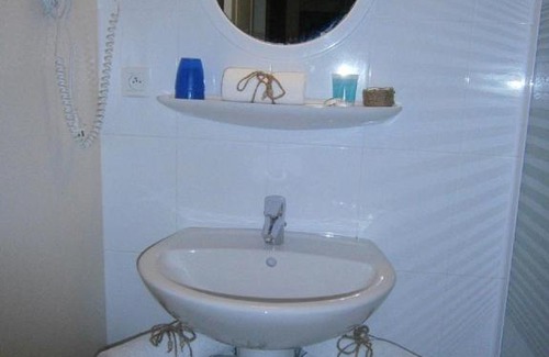Saint-Jacques-des-Blats Bed & Breakfast | Les Sources