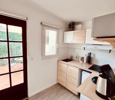 Saint-Honore - Jeanne d'Arc Apartment | Les studios de la Villa Jules Verne