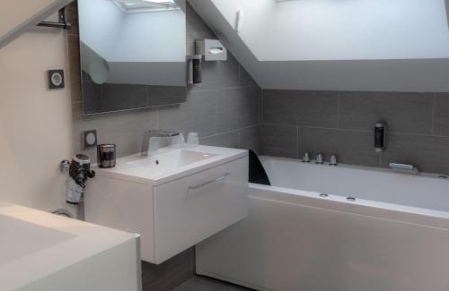 Aix-les-Bains Bed & Breakfast | Les Suites du Lac